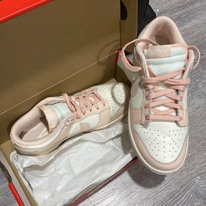 Women Nike Dunk Lows